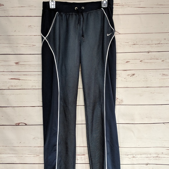 Nike Pants - Nike Sphere Dry Workout Pants